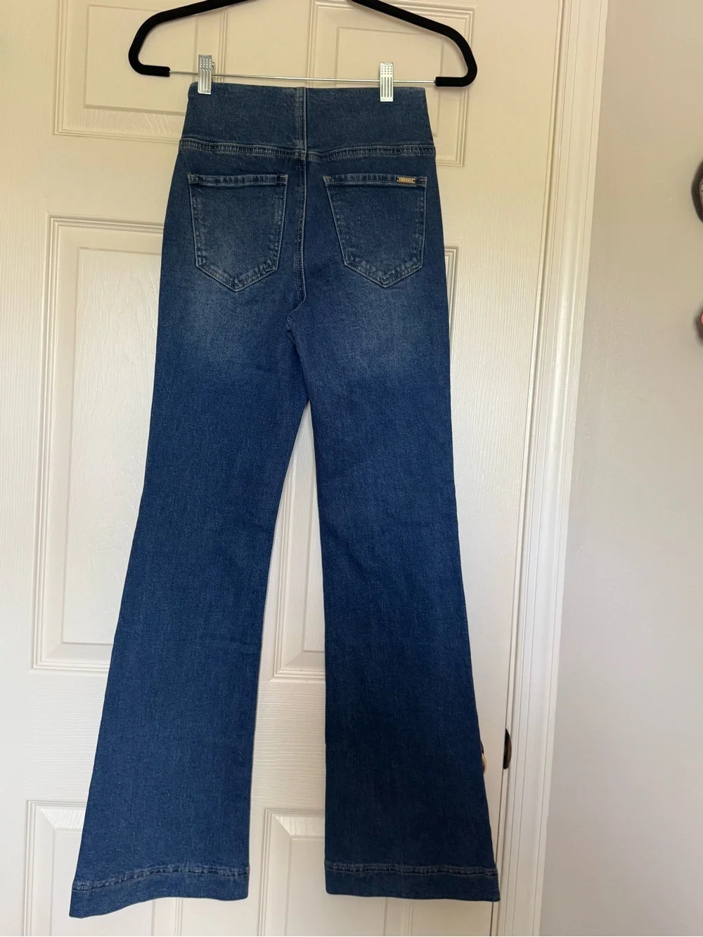 High Waist Button Detail Wide Leg Jeans - Blue - Picture 5 of 5